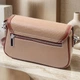 Стильная женская сумка с фактурным клапаном из натуральной кожи Vintage 22620 Бежевая - изображение 4