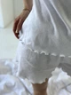 Женская пижама футболка и шорты с рюшами Rose Amour, белая S/M - изображение 4