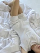 Женская пижама футболка и шорты с рюшами Rose Amour, белая S/M - изображение 7