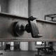 Магнитный держатель для телефона в спортзал DNL Aluminum 360, черный - изображение 1
