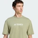 Мужская футболка Terrex Classic Logo adidas JZ1168 (XS) зеленый (4068821492196) - изображение 4