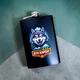 Стильная фляга сувенирная из нержавеющей стали 270 мл - Chaban_Souvenir - Металлическая, черная, для напитков. С изображением "Волк" FLB024 - изображение 2