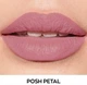 Зволожувальна матова губна помада Avon «Ультра» 20 Posh Petal/20 Пелюстки троянди - изображение 4