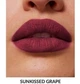 Зволожувальна матова губна помада "Ультра" Avon SUNKISSED GRAPE/Насичений виноградний - изображение 3