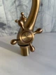 Змішувач для умивальника бронза Epelli Rubinetti Bronze Deco - зображення 6