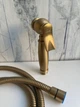 Лійка та шланг для гігієнічного душу Epelli Bidetto Brushed Gold 01 - зображення 7