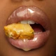 Олія для губ Gisou "Pineapple Pout" Honey Infused Lip Oil - зображення 2