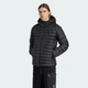 Мужская куртка Synthetic Hooded Jacket adidas JX4117 (XS) черный (4068809471953) - изображение 1