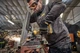 Акумуляторна кутова шліфмашина DeWALT DCG404NT - зображення 7