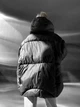 Жіноча куртка зимова чорна базова L-XL (369683) - зображення 8