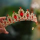 Діадема золота з червоним камінням. Діадема для вечірньої зачіски - зображення 2
