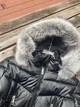 Куртка женская Michael Kors размер M черного цвета артикул 764098 - изображение 5