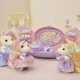 Figurka Epoch Sylvanian Families Pony's Vanity Dresser z akcesoriami (5054131057049) - obraz 4
