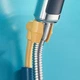 Поворотний тримач для душу ShowerHook, синьо-жовтий - зображення 3