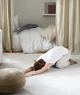 Пуф, бежевий, 45 см IKEA SANDARED 003.853.14 - изображение 2