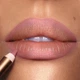 Олівець для губ Charlotte Tilbury Lip Cheat Pillow Talk Fair 1.2 г - зображення 5
