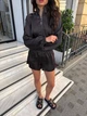 Костюм женский прогулочный шорты+кофта черного цвета 38412 42/44 - изображение 2