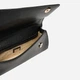 Сумка багет женская из искусственной кожи средняя Guess Isola HWBG99-32210-BLA Black (198659049898) - изображение 7