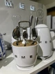 Органайзер для столовых приборов Smeg Caddy з набором столових приборів білий - зображення 2