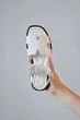 Женские минималистичные босоножки PARADIZE SHOES из натуральной белой кожи с мягкой стелькой на плоской черной подошве 40 размер (стелька 25,8 см) - изображение 3