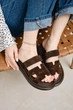 Женские замшевые шлёпки PARADIZE SHOES коричневого цвета в минималистичном стиле на средней подошве 38 размер (стелька 25,2 см) - изображение 2