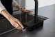Змішувач hansgrohe Aquno Select M81 для кухонної мийки з висувним душем, чорний матовий 73836670 - изображение 2