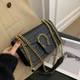 Шикарная сумка под крокодил с красивым дизайном - изображение 1