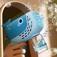 Автоматичний пістолет для мильних бульбашок Unicorn Bubble Gun, іграшка з єдинорогом для дітей від 3 років, для свят, прогулянок та вечірок, блакитний - зображення 2