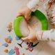 Dysk sensoryczny Jellystone Designs Peekaboo A-Ku-Ku! Farma z figurkami (9343900011518) - obraz 5