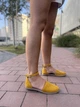 Босоножки женские летние из натуральной замши с закрытым круглым носком на плоской подошве 38р. желтые 3625 - изображение 2