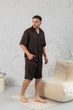 Чоловіча піжама BOBRAND шорти та сорочка, коричневий колір - 2XL - зображення 2