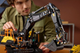 Конструктор Technic Volvo EC500 Hybrid 2359 деталей у стилі LEGO, гусеничний екскаватор, будівельна техніка - зображення 8