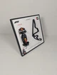 3D Картина На Стіну 25x25 см з Моделлю Bburago Red Bull Racing RB21 Formula One Team в Масштабі 1:43 Переможне Гран-Прі 2025р. для № 1 Max Verstappen та 3D траса Abu Dhabi GP "Yas Marina Circuit" / Сезон 2025 / Формула 1 / Макс Ферстаппен - изображение 11