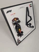 3D Картина На Стіну 25x25 см з Моделлю Bburago Red Bull Racing RB21 Formula One Team в Масштабі 1:43 Переможне Гран-Прі 2025р. для № 1 Max Verstappen та 3D траса Abu Dhabi GP "Yas Marina Circuit" / Сезон 2025 / Формула 1 / Макс Ферстаппен - изображение 13