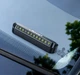 Паркувальна табличка Jeep з номером телефона в авто - зображення 4