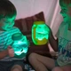 Sensoryczny słoik Glo Pals z podświetleniem Zielony (0850016823670) - obraz 3