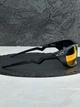 Солнцезащитные очки Oakley Lateralis OO9431 черные матовые с линзой Prizm Ruby, поляризованные, спортивные, мужские, - изображение 4