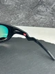 Солнцезащитные очки Oakley Lateralis OO9431 черные матовые с линзой Prizm Ruby, поляризованные, спортивные, мужские, - изображение 6