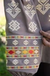 Вышиванка для девочки кофейная с цветочной вышивкой 110 - изображение 2