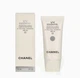 Сонцезахисний засіб Chanel UV Essentiel Complete Protection Pollution Antiox SPF 50 30ml - изображение 2