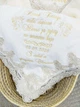 Утеплённая крыжма для мальчика Family Tradition велюровая махра плюш с вышивкой и кружевом 100х100 см белый / айвори Крылатые ангелы - изображение 2