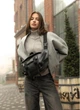 Велика жіноча поясна сумка бананка з екошкіри міська Sambag DynamicDart, графітова 60504 - зображення 1