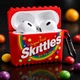 Чехол для AirPods 4 SkittIes ,силиконовый 3D чехол для Эирподс 4 с карабином, SkittIes защитный кейс - изображение 1