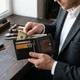 Классическое портмоне для мужчин из натуральной зернистой кожи CANPELLINI 21742 Черное - изображение 2