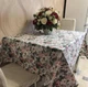 Скатертина водо и жиро відштовхувальна з тефлоновим покриттям 120*180, рожеві троянди - зображення 1