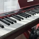 Красное портативное цифровое сложенное пианино Velocity 88 клавиш с красной стойкой - изображение 1