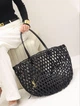 Жіноча сумка шоппер Saint Laurent Panier Medium Beaded Tote чорна плетена з дерев'яних намистин - зображення 1