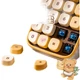Калькулятор Deli Butter Bear механический настольный, NS043-B, зеленый - изображение 1