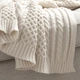 Плед, кремовий, 130x170 см IKEA SÖRBYSKOGEN 606.232.08 - зображення 3