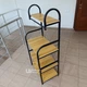 Стелаж підлоговий 4-ярусний 135×60×40 см для дому та кухні, етажерка з полицями з ЛДСП та металевим каркасом та гачками для книг, декору, посуду та побутових речей Золотистий дуб, YM-065-4-GoldenOak - зображення 12